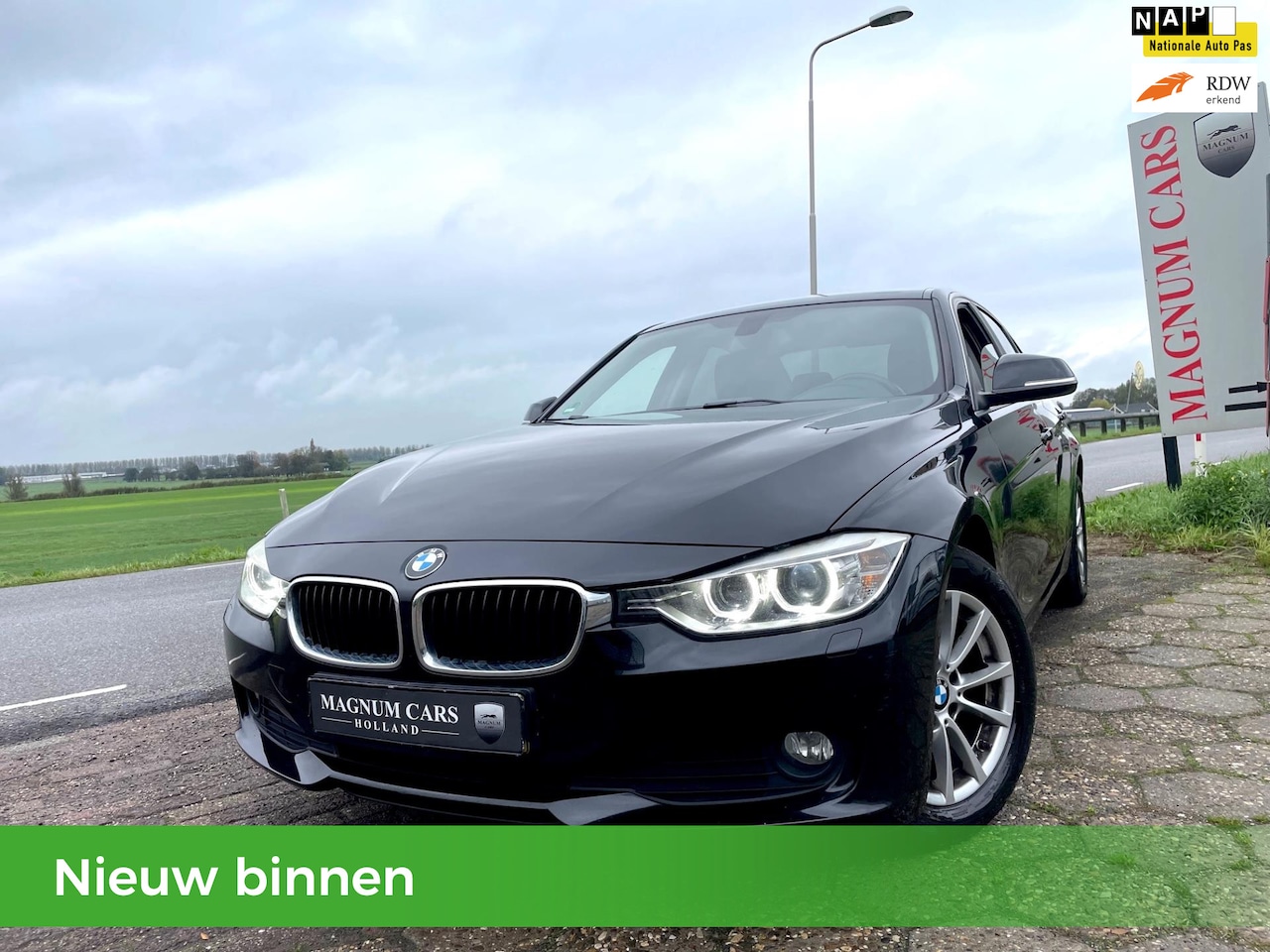 BMW 3-serie - 316i Luxury NAP Automaat 5Drs Xenon Navi Scherm Nieuwe APK - AutoWereld.nl