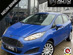 Ford Fiesta - 1.0 Champion | NL AUTO | Airco | Trekhaak | 2 Sleutels | 5 Deurs |