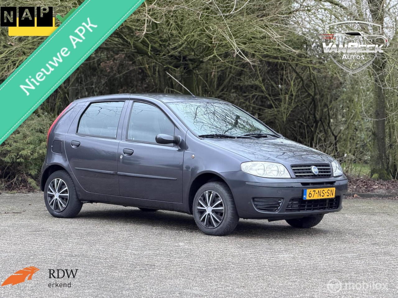 Fiat Punto - 1.2 Active Nwe apk Airco - AutoWereld.nl