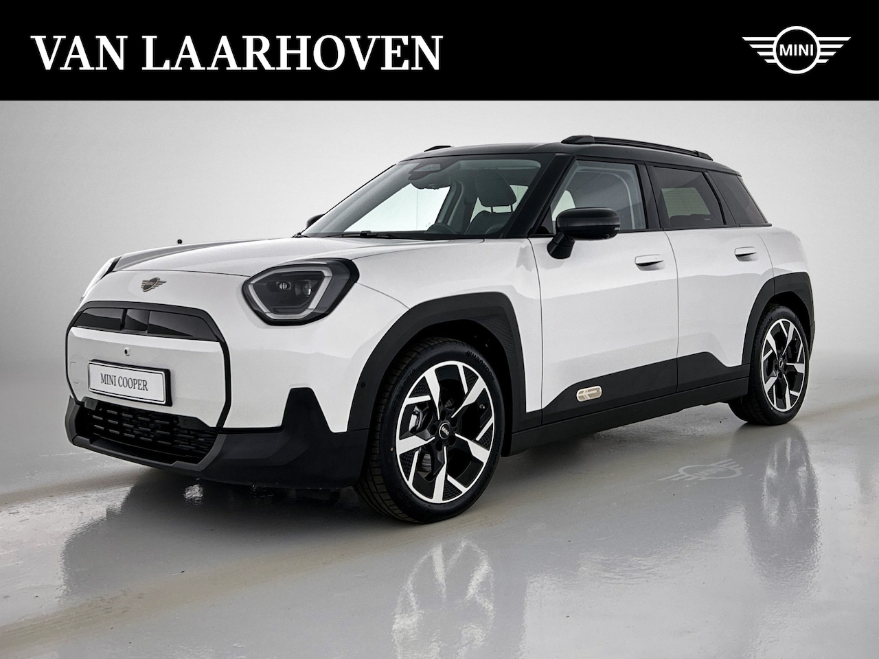 MINI Aceman - E / Classic / Pakket L / 18 inch Slide Spoke 2-tone - AutoWereld.nl