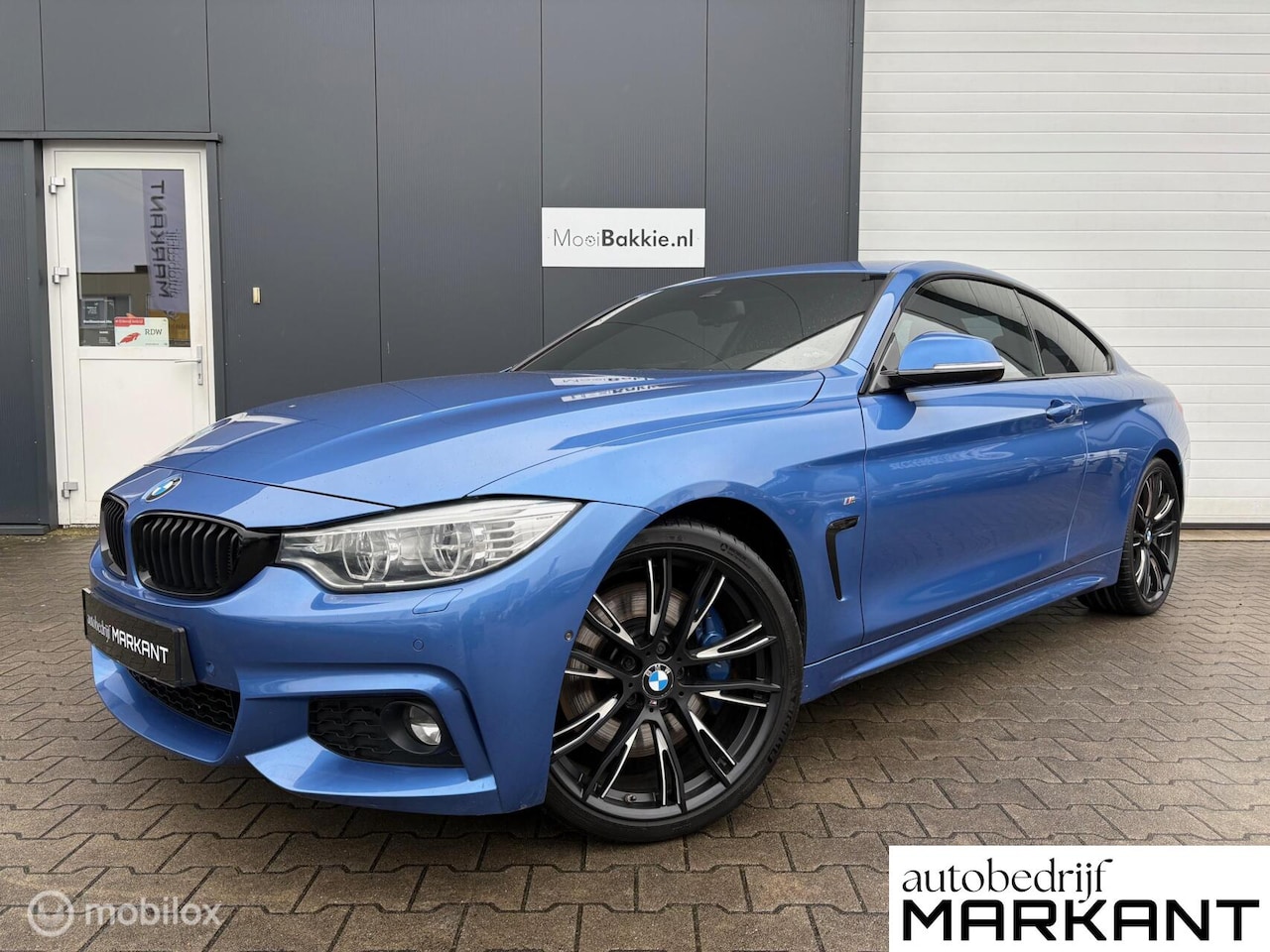 BMW 4-serie Coupé - 435i M-Sport 360 / HUD / Harman / Keyless - AutoWereld.nl
