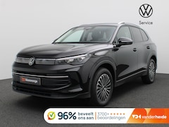 Volkswagen Tiguan - 1.5 eHybrid Life Edition 204PK DSG Trekhaak, 18" LM Velgen, Keyless, Achteruitrijcamera, S