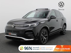 Volkswagen Tiguan - 1.5 eHybrid R-Line Edition Pano-Schuifdak, 20" LM Velgen, Trekhaak, Matrix LED-Verlichting