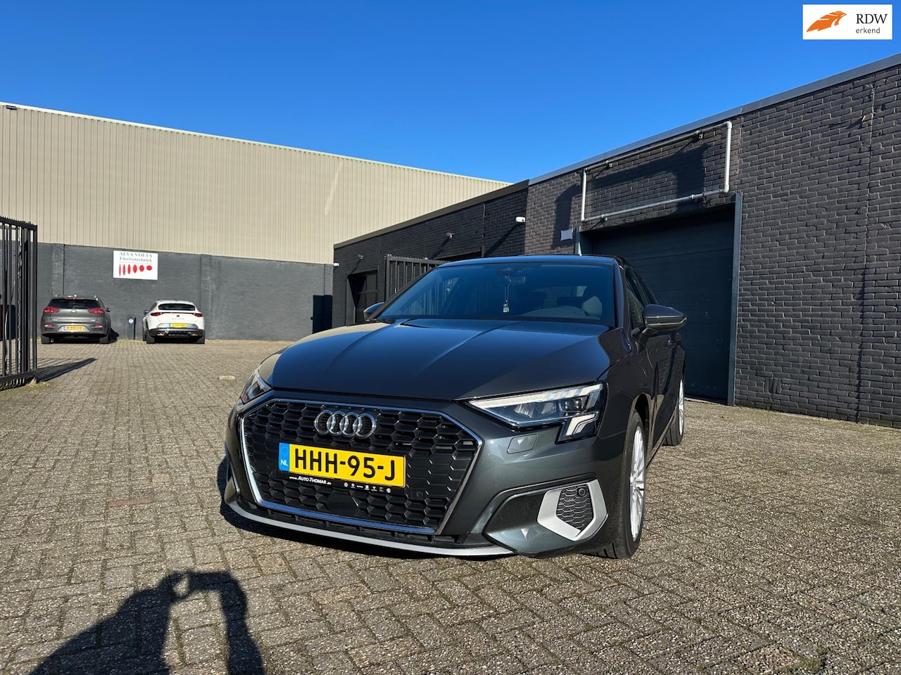 Audi A3 Sportback - 40 TFSI e Advanced edition S-line Clima Cruise Camera CarPlay Keyless Pano PDC LM-Wielen A - AutoWereld.nl
