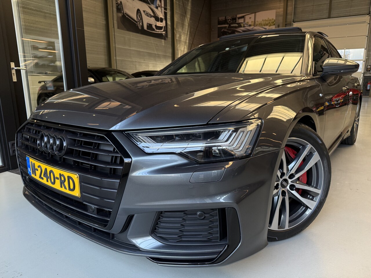 Audi A6 Limousine - 50 TFSI e quattro S edition incl btw, Pano, Camera, Matrix - AutoWereld.nl