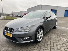 SEAT Leon - 1.4 TSI FR | Pano | Stoelverwarming | Alcantara
