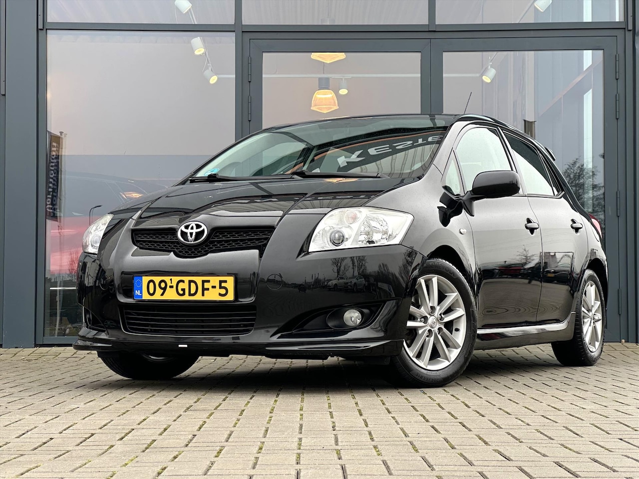 Toyota Auris - 1.6 16V VVT-I 123 PK Sol | Sport | Trekh. | Climate C. | PDC | LMV | NL Auto | - AutoWereld.nl