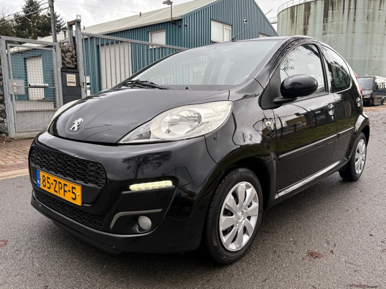 Peugeot 107 - 1.0 Active 1.0 Active - AutoWereld.nl