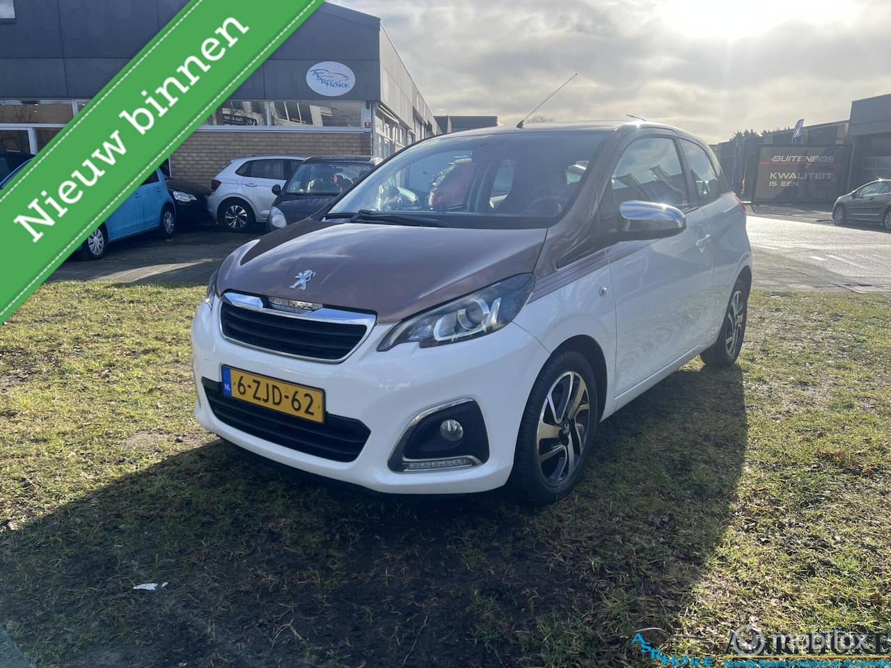 Peugeot 108 - 1.0 e-VTi Allure | Two-tone | Climate Control | Touchscreen | Camera | LM-velgen - AutoWereld.nl