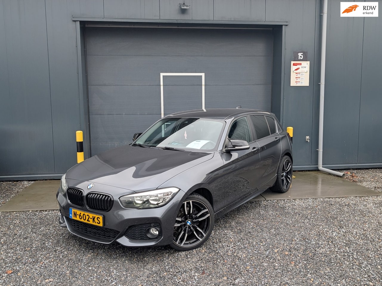 BMW 1-serie - 116i Corporate Lease Executive 116i Corporate Lease Executive, AIRCO - AutoWereld.nl