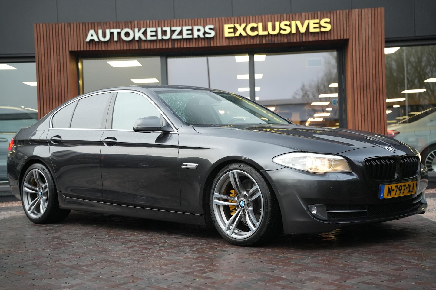 BMW 5-serie - 523i High Executive Lederen bekleding PDC Cruise control - AutoWereld.nl