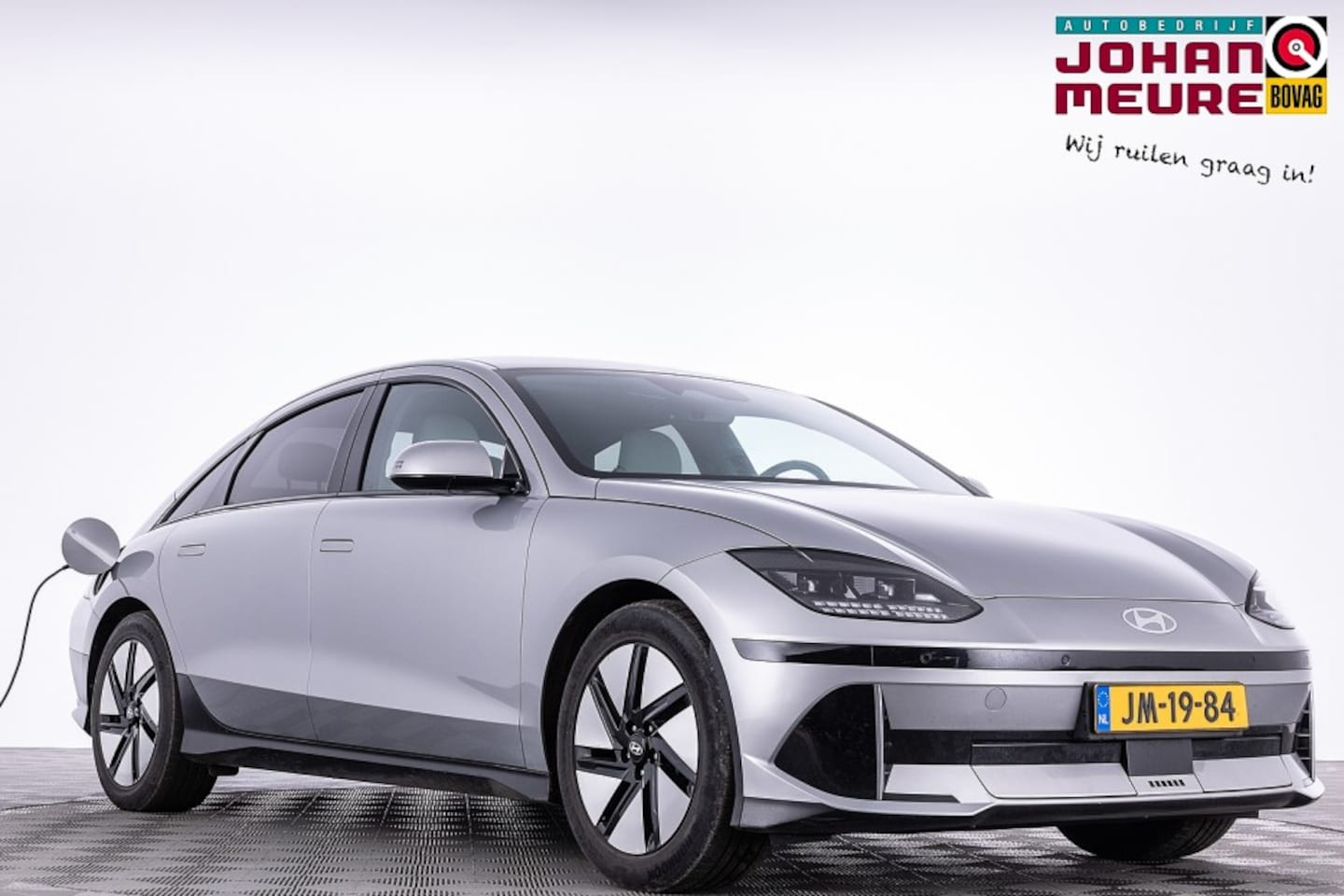 Hyundai IONIQ 6 - Lounge 77.4 kWh | LEDER | FULL LED | EL. STOELEN - AutoWereld.nl