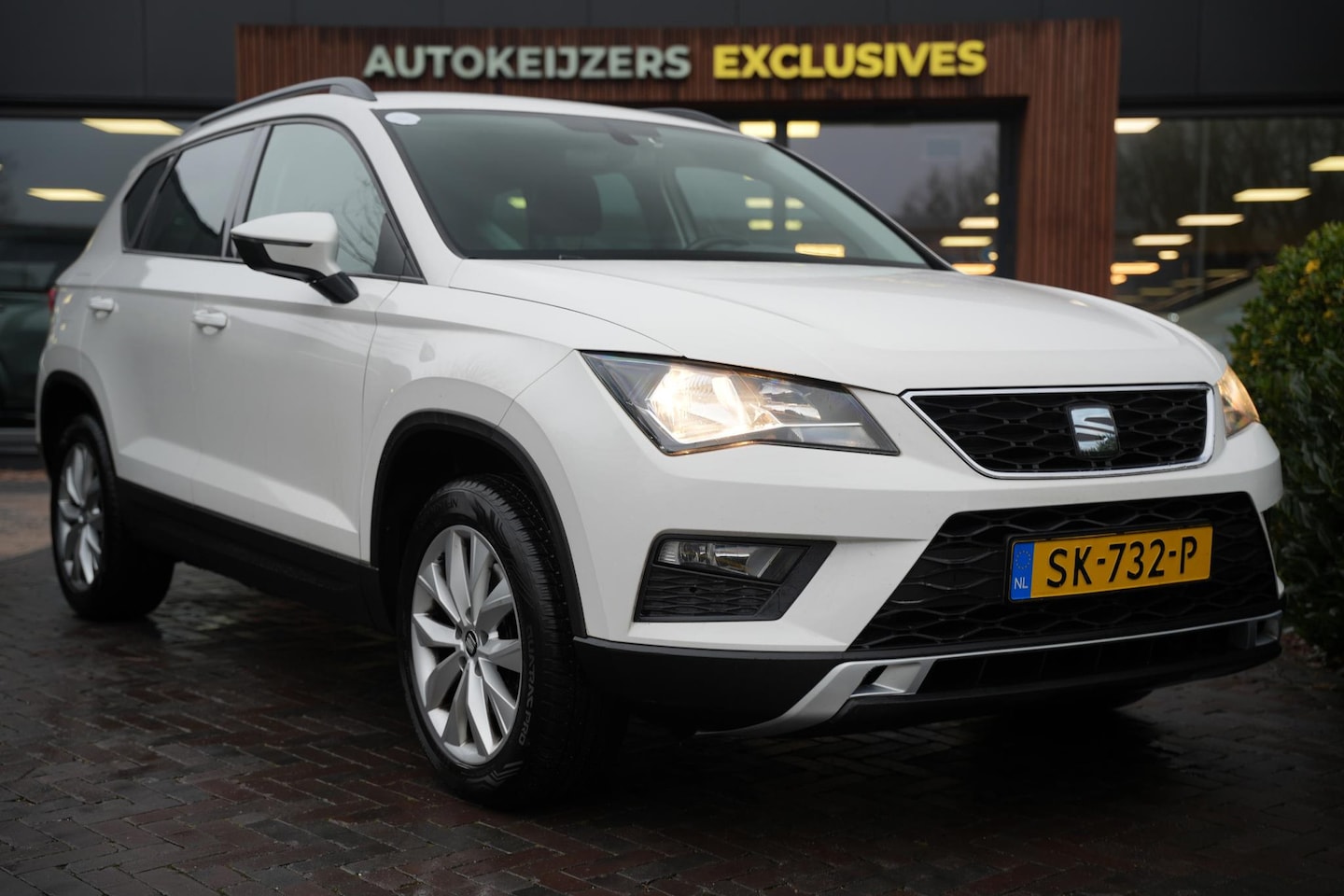 SEAT Ateca - 1.4 EcoTSI Style Ecc Navi LMV trekhaak camera cruise CarPlay - AutoWereld.nl