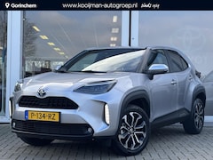 Toyota Yaris Cross - 1.5 Hybrid First Edition | Trekhaak | All-Seasons | Nieuw geleverd en onderhouden |