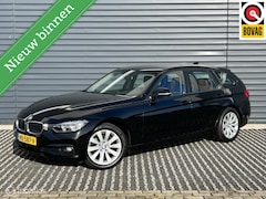 BMW 3-serie Touring - 316d Corporate Lease Essential | Leder