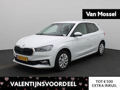 Skoda Fabia - 1.0 TSI Selection 95 PK | LED Koplampen | Apple CarPlay & Android Auto | Airconditioning |