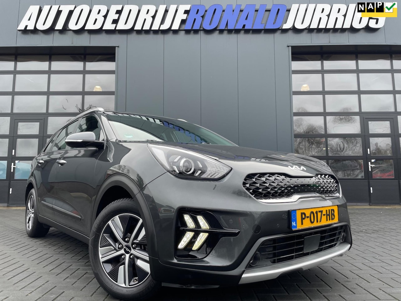 Kia Niro - 1.6 GDi Hybrid DynamicLine NL.Auto/Trekhaak/Camera/Carplay/Climatronic/Navigatie/1Ste Eige - AutoWereld.nl