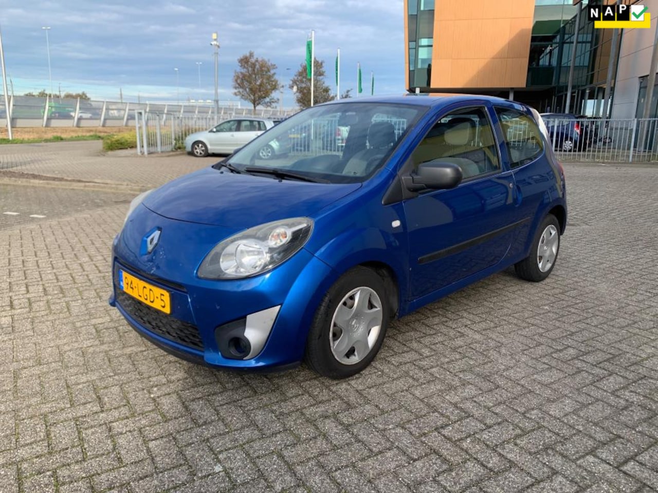 Renault Twingo - 1.2-16V Blauw 2010 Airco Elek ramen NAP! - AutoWereld.nl