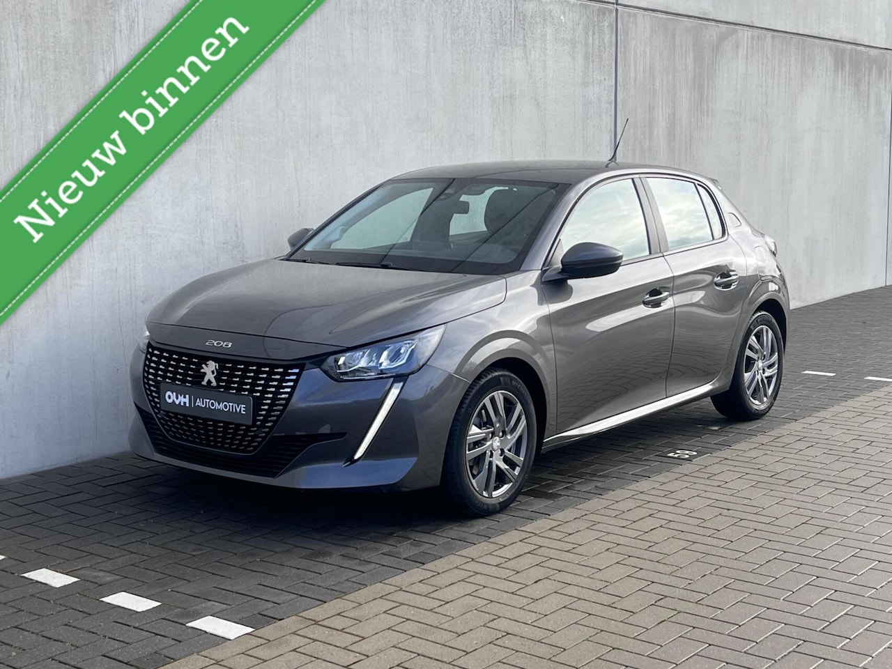 Peugeot 208 - 1.2 Allure | CarPlay | 100 pk | 12 mnd garantie - AutoWereld.nl
