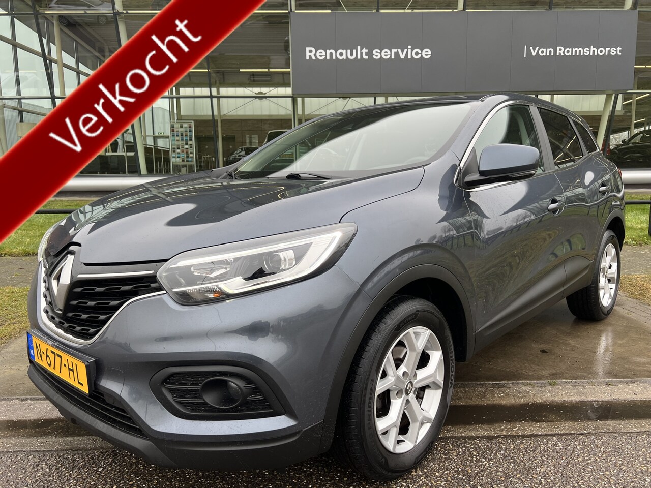 Renault Kadjar - 1.3 TCe 140PK / Trekhaak wegklapbaar / Keyless / Climate / Cruise / Applecarplay - Android - AutoWereld.nl