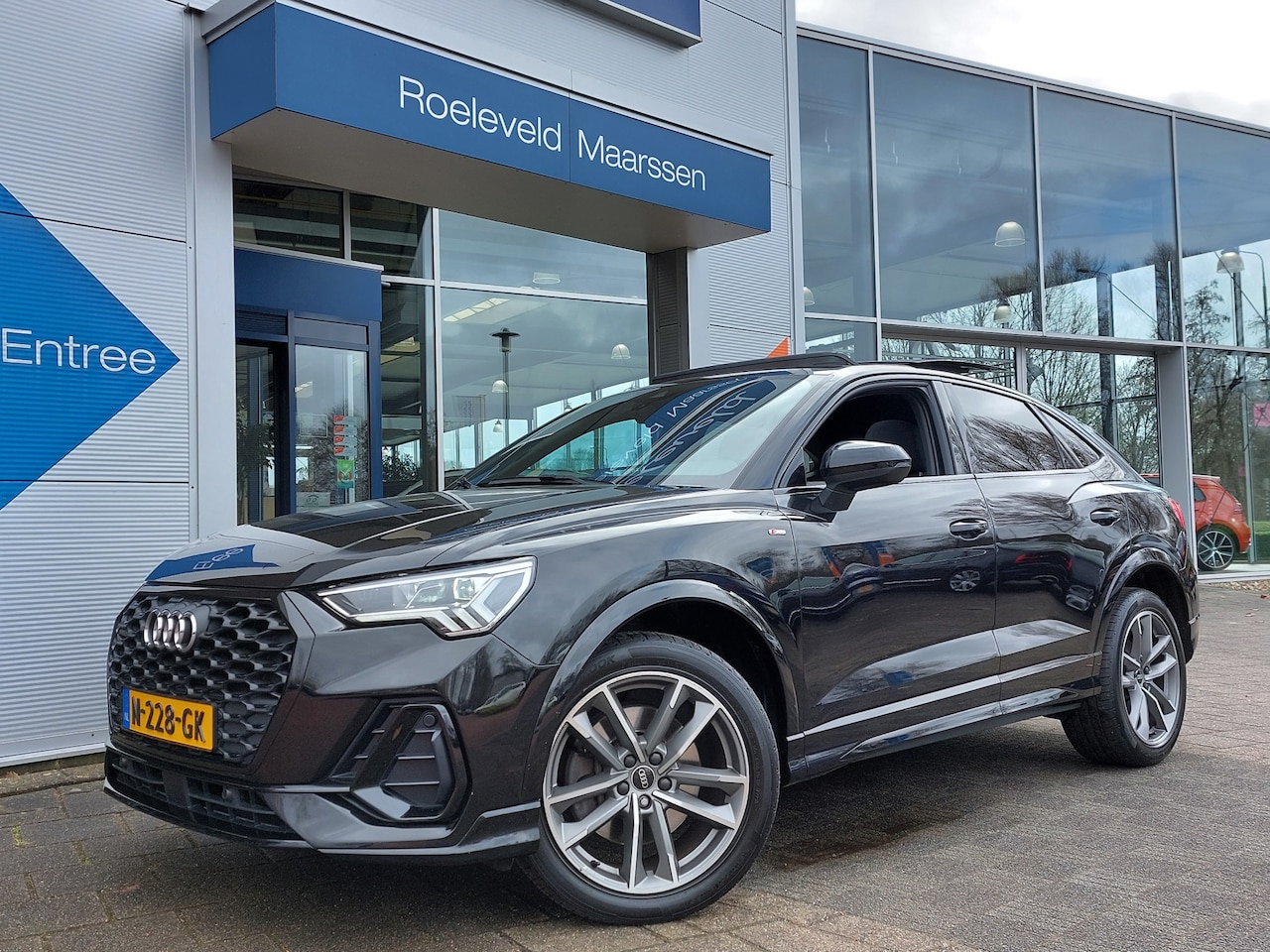 Audi Q3 Sportback - 40 TFSI 190pk Quattro S-Edition | Navi | Apple Carplay+Android Auto | Clima | Adap.Cruise - AutoWereld.nl