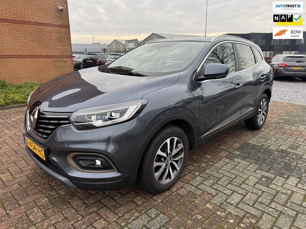 Renault Kadjar - 1.3 TCe Intens 1.3 TCe Intens, Automaat, Full Led, Trekhaak, Half Leder, - AutoWereld.nl