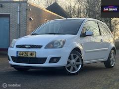 Ford Fiesta - 1.3-8V Cool & Sound/NAP/NWE APK/LMV/AC/