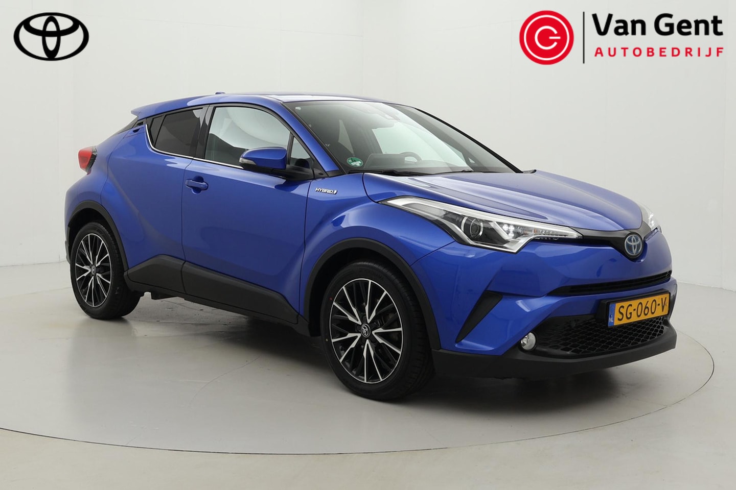 Toyota C-HR - 1.8 Hybrid Dynamic | Navigatie | Stoelverwarming | Keyless | Adaptive Cruise | Clima | Cam - AutoWereld.nl
