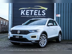 Volkswagen T-Roc - 1.5 TSI Sport LED/Virtual Cockpit, Trekhaak