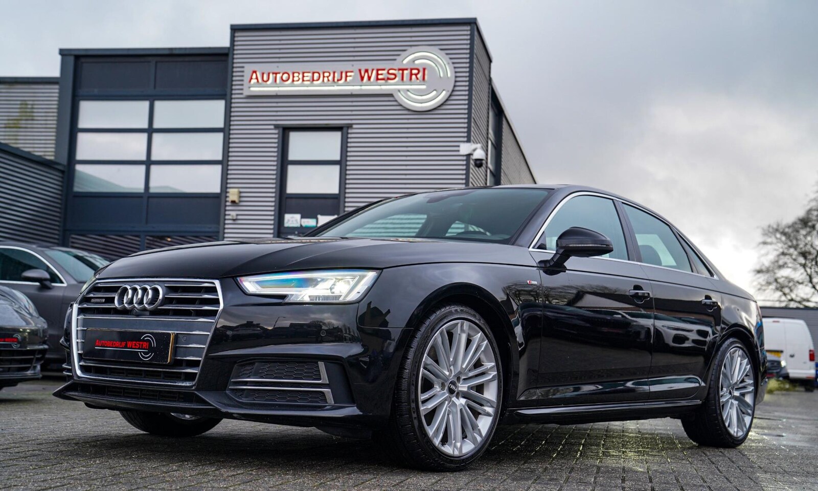 Audi A4 Limousine - 2.0 TFSI Quattro Sport Pro Line S | Schuif/kanteldak | Hud | Bang&Olufsen | Stuurwiel verw - AutoWereld.nl
