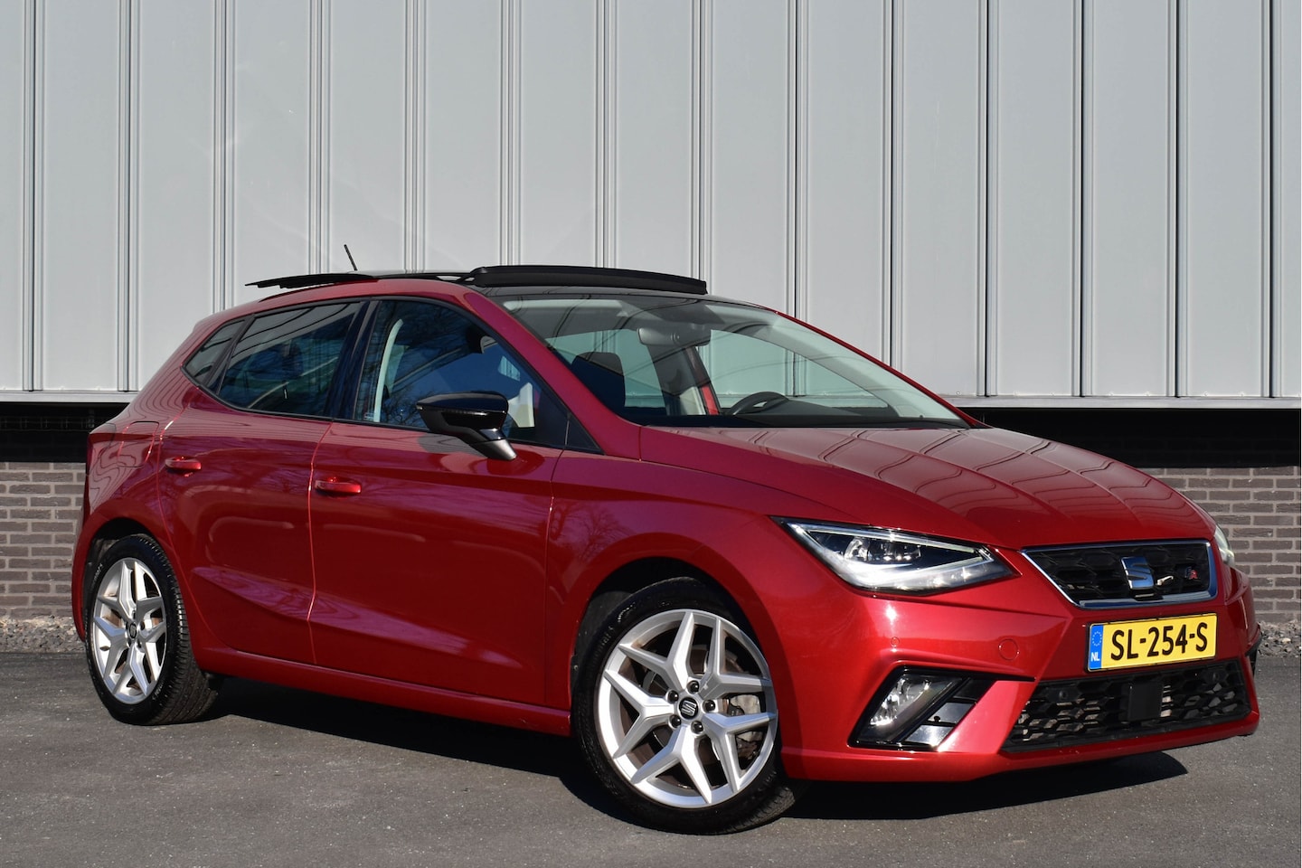 SEAT Ibiza - 1.0 TSI FR | Pano | Trekhaak | Beats | Camera | ACC - AutoWereld.nl