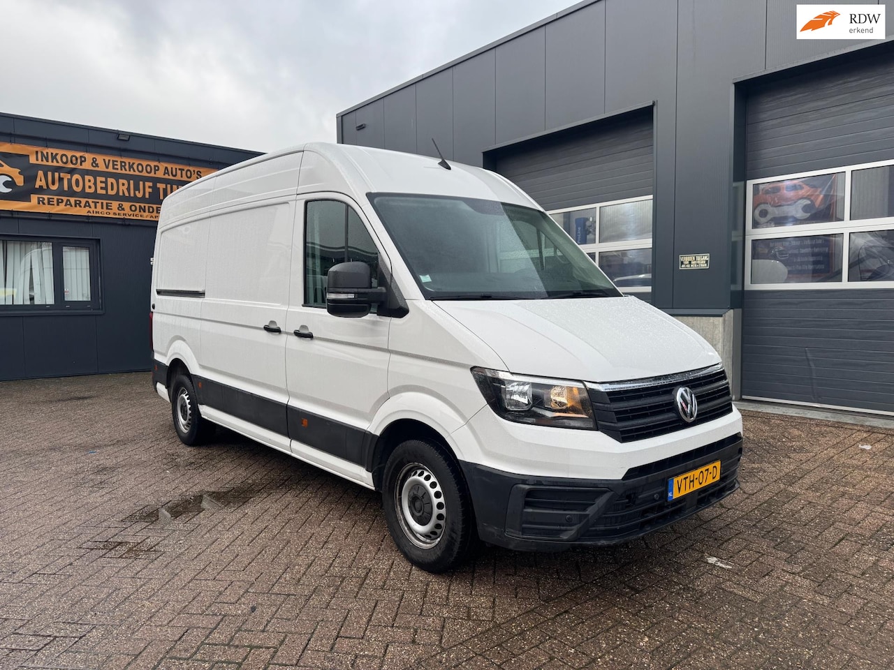 Volkswagen Crafter - 30 2.0 TDI L3H3 30 2.0 TDI L3H3 - AutoWereld.nl