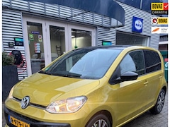 Volkswagen Up! - 1.0 BMT high up Stoelverwarming, Bluetooth, PDC, zwart dak Zeer netjes