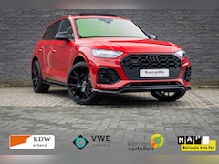 Audi Q5 - 55 TFSI e quattro Competition Red & Black