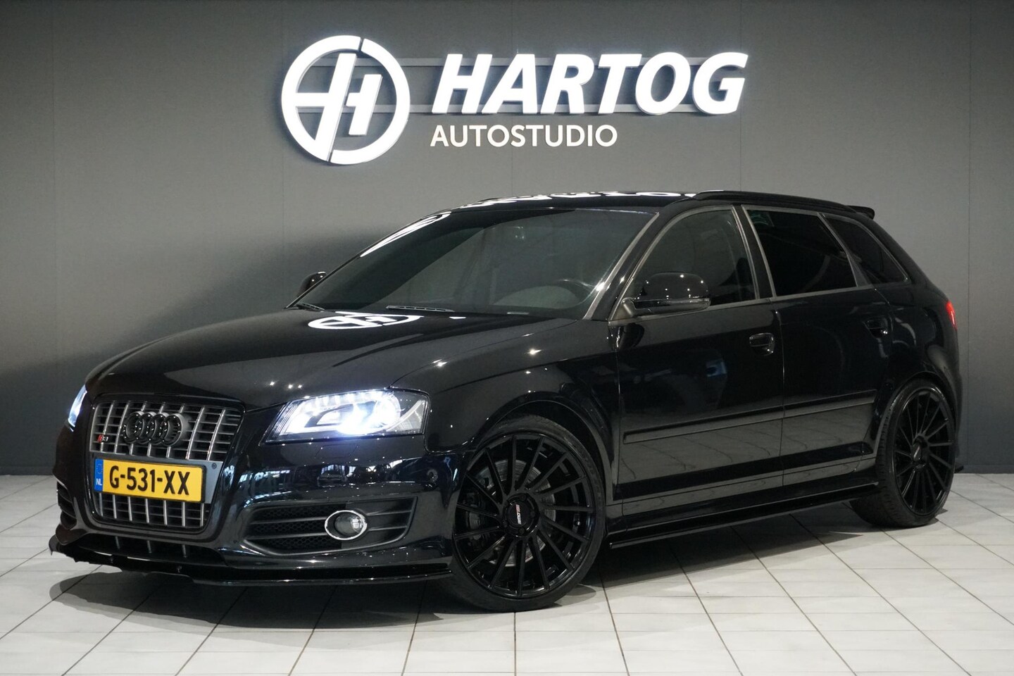 Audi A3 Sportback - 2.0 TFSI S3 quattro Ambition Pro Line + MILLTEK / MAGNETIC RIDE / ELEKTRISCHE STOELEN - AutoWereld.nl