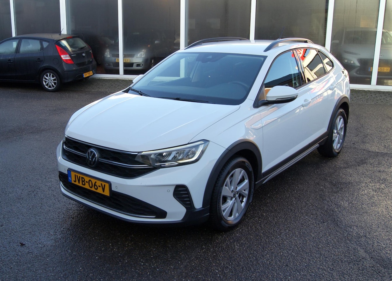 Volkswagen Taigo - 1.0 TSI Life Cruise,Pdc,Carplay,Clima,RIJKLAARPRIJS!! - AutoWereld.nl