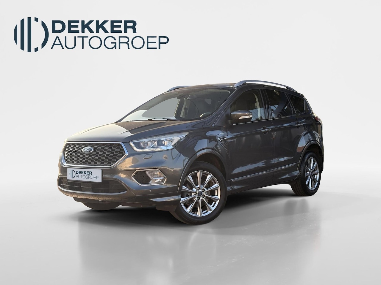 Ford Kuga - 1.5 Vignale 4WD Automaat LEDEREN BEKLEDING I PANORAMA DAK I ELEKTRISCH INKLAPBARE TREKHAAK - AutoWereld.nl