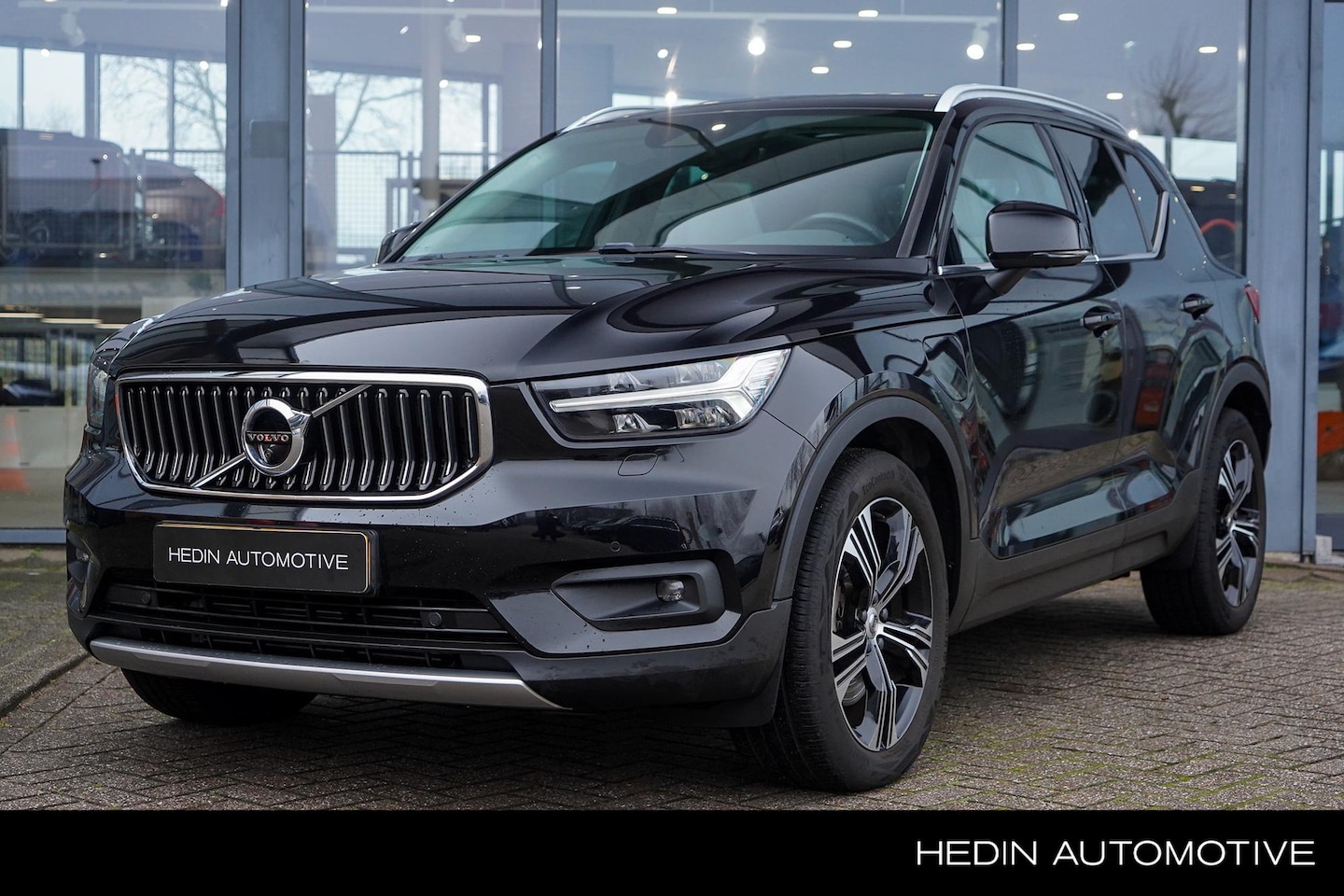 Volvo XC40 - 1.5 T5 Recharge Inscription Expression | Slechts 32.000 km | Lederen bekleding | Panoramad - AutoWereld.nl
