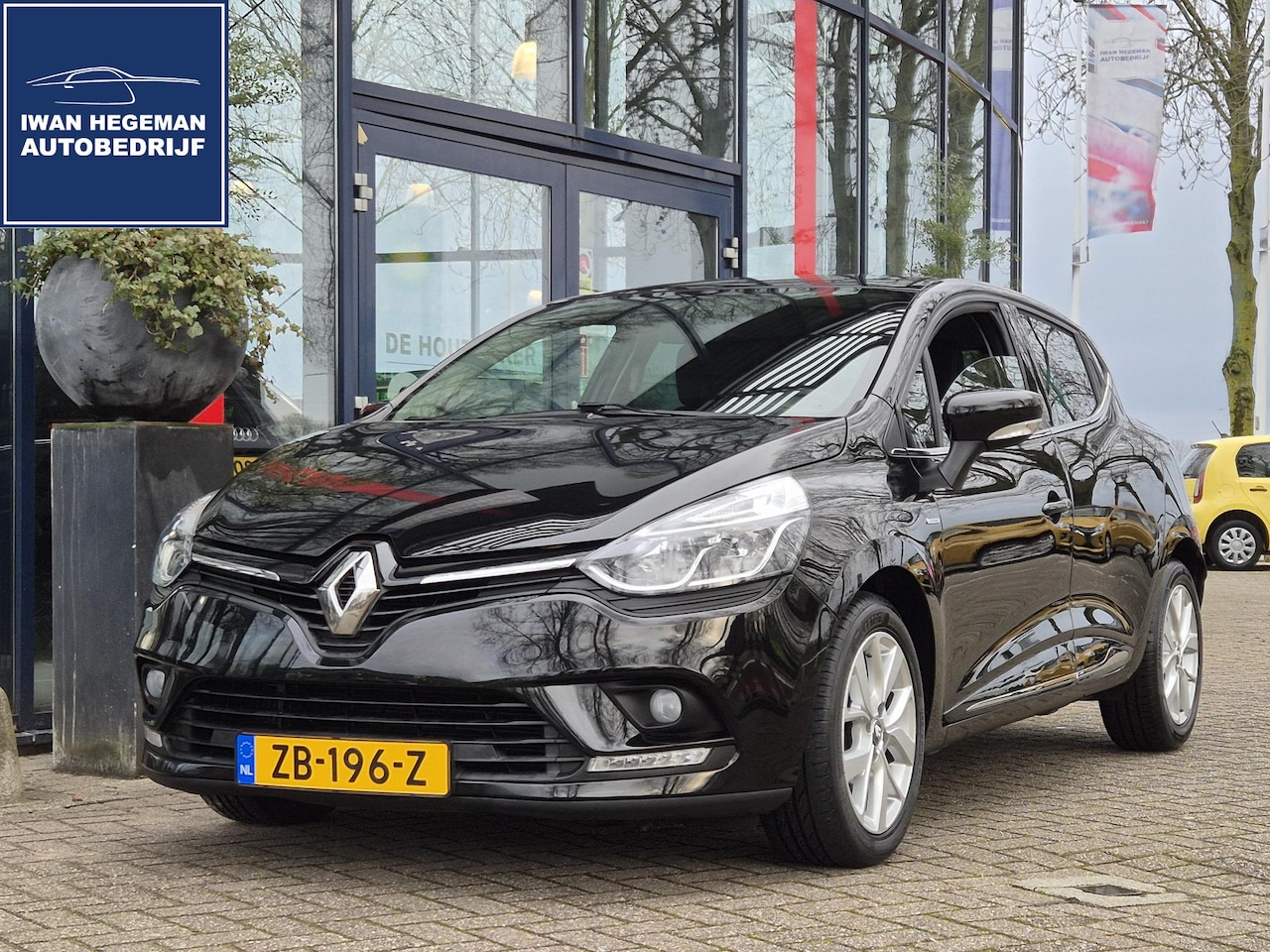 Renault Clio - 0.9 TCe Limited | Navigatie | Airco | LM Velgen | Cruise Control | Electr. ramen Renault C - AutoWereld.nl