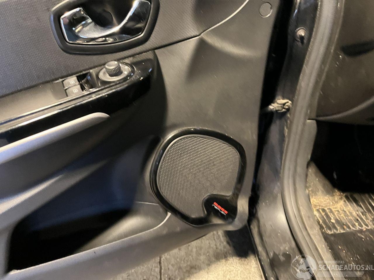 Renault Clio - 0.9 TCe Night&Day NAP!