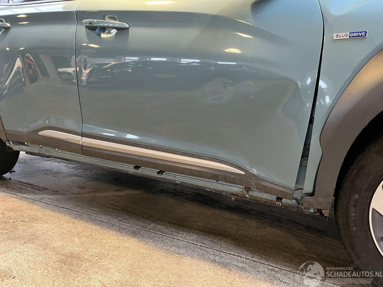 Hyundai Kona - 1.6 GDI HEV 18.000 KM NAP!