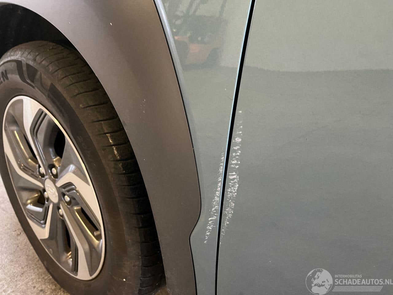 Hyundai Kona - 1.6 GDI HEV 18.000 KM NAP!