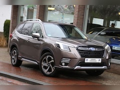 Subaru Forester - 2.0i e-BOXER Premium Schuifdak Leer Navi Camera ACC