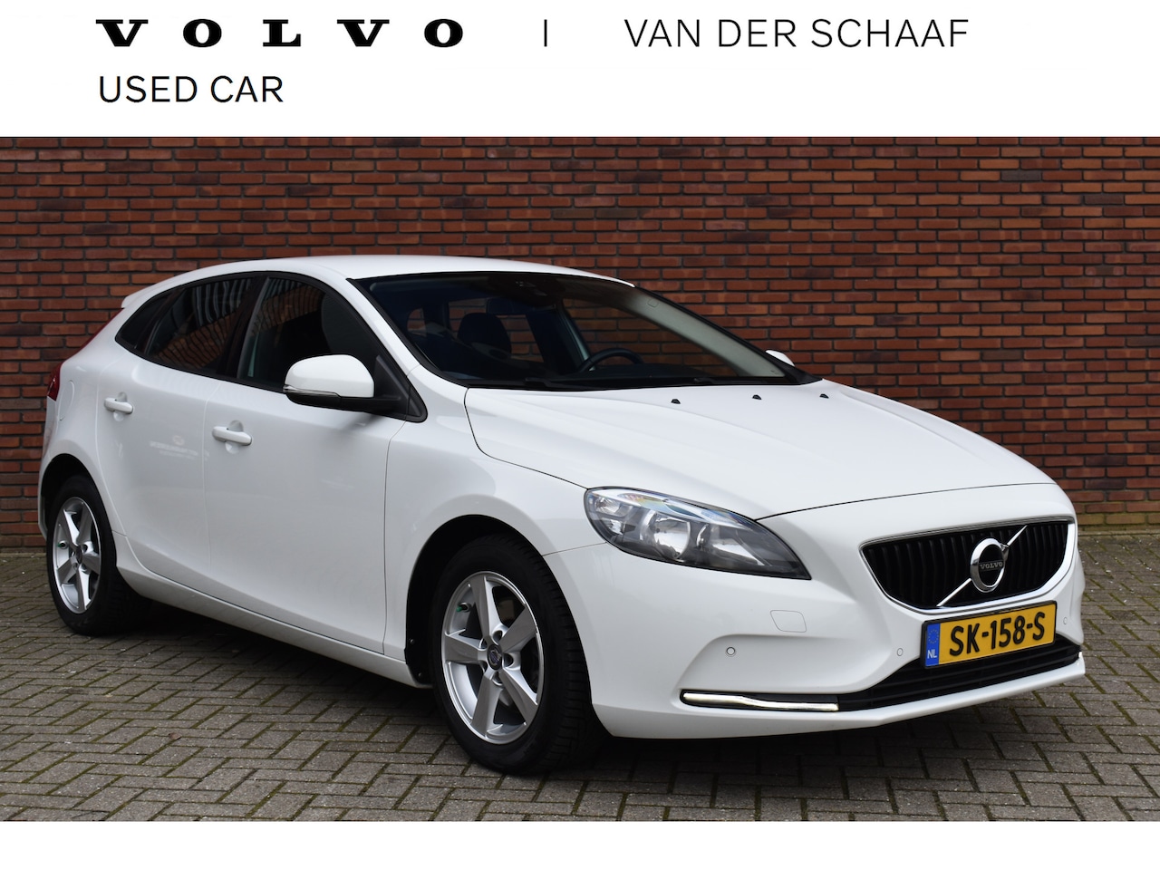 Volvo V40 - T2 122PK Nordic | Stoelverwarming | Navigatie | Cruise Control | - AutoWereld.nl