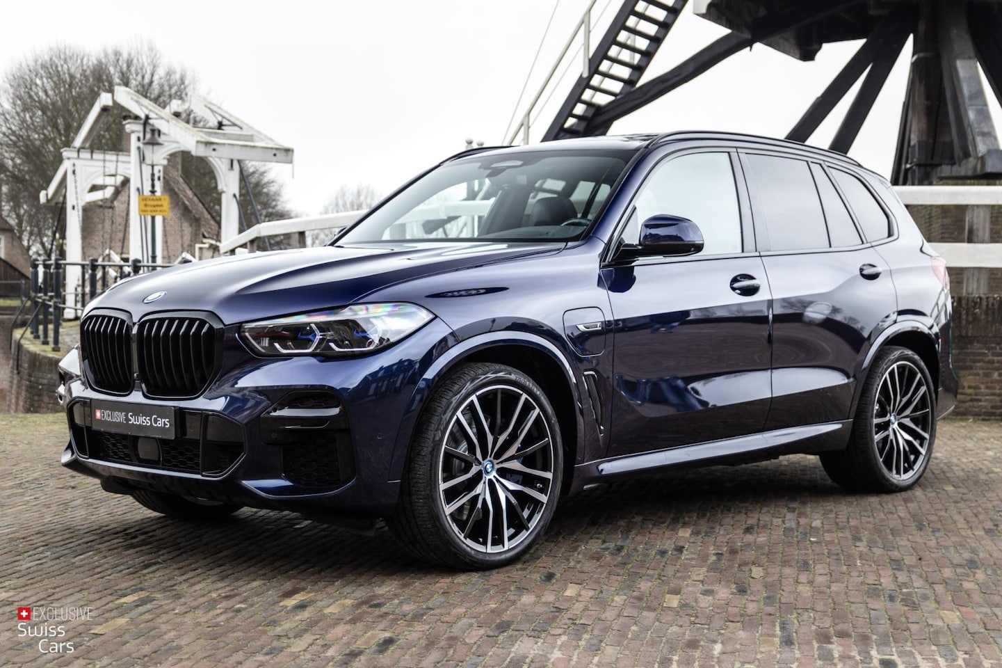 BMW X5 - XDrive45e High Executive|Sky Lounge|Trekhaak|HUD|Full opt. - AutoWereld.nl