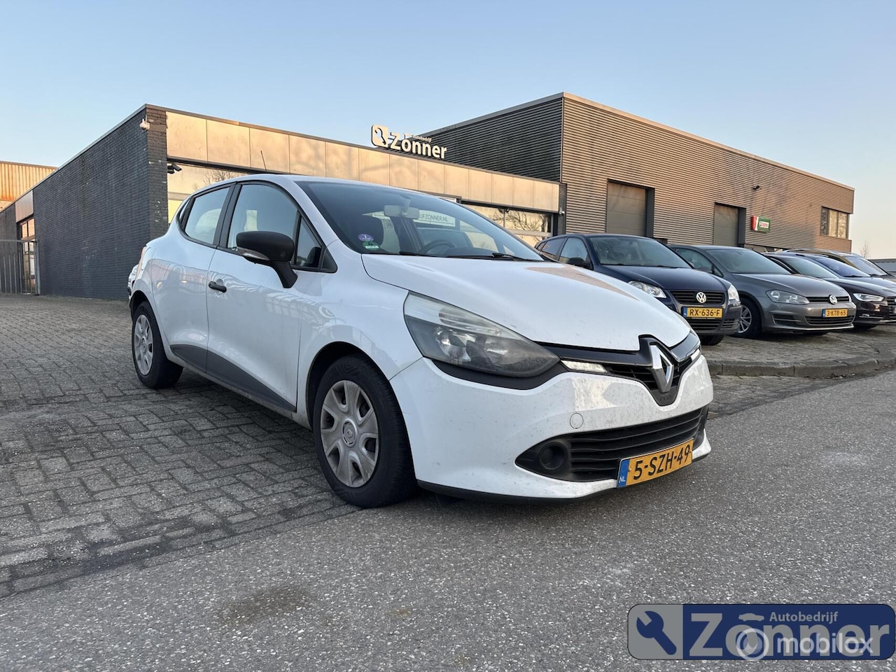 Renault Clio - 0.9 TCe Expression 0.9 TCe Expression - AutoWereld.nl