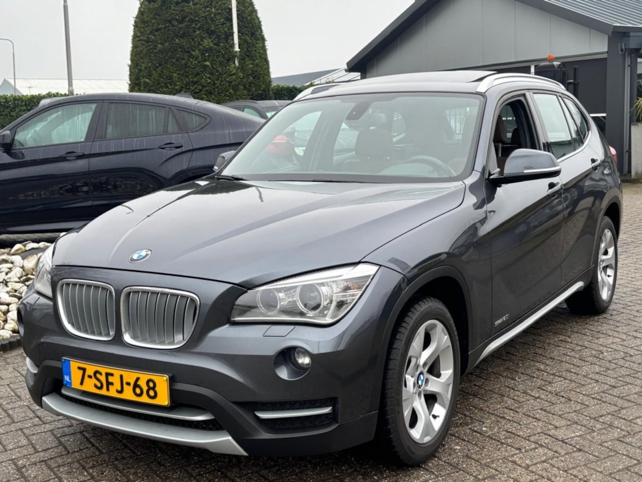 BMW X1 - sDrive20i High Exe Automaat 2013 Panodak Trekhaak - AutoWereld.nl