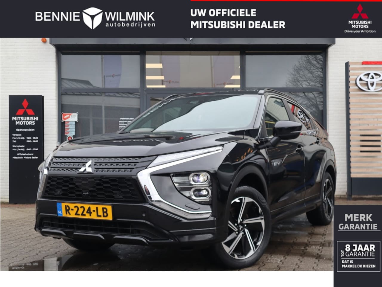 Mitsubishi Eclipse Cross - 2.4 PHEV Executive Trekhaak/AdaptiveCruise/Navi/Standkachel - AutoWereld.nl
