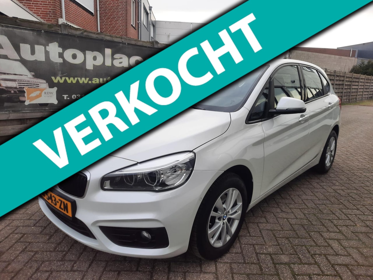 BMW 2-serie Active Tourer - 220i High Exe AUTOMAAT NWE STAAT - AutoWereld.nl