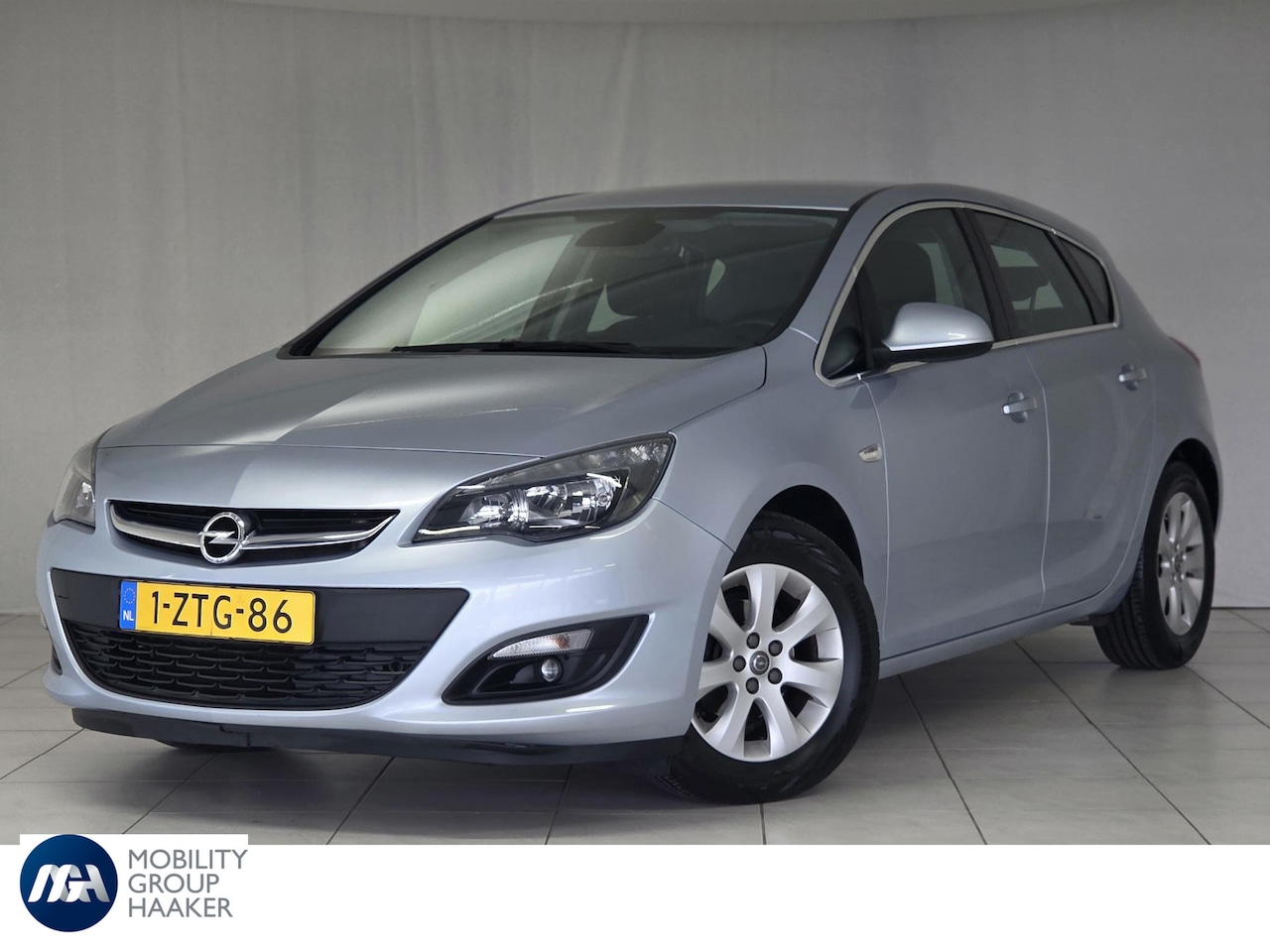 Opel Astra - 1.4 Turbo Edition | Navigatie | Climate Control | Dealeronderhouden - AutoWereld.nl